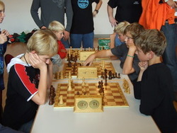 Heisfelde 1 - Aurich 1 - Hart umkämpfte Schach-Partien